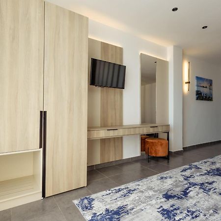 אולסינץ' Continental Hotel מראה חיצוני תמונה