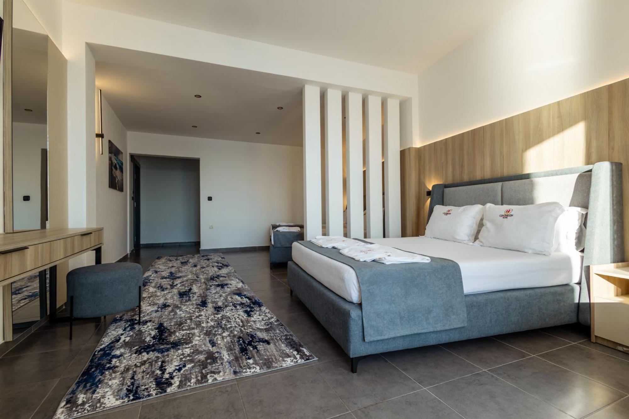 אולסינץ' Continental Hotel מראה חיצוני תמונה