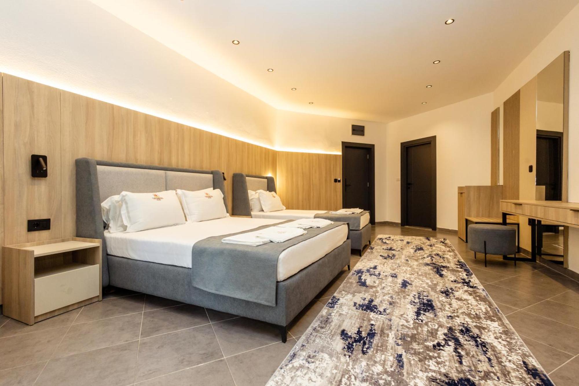 אולסינץ' Continental Hotel מראה חיצוני תמונה