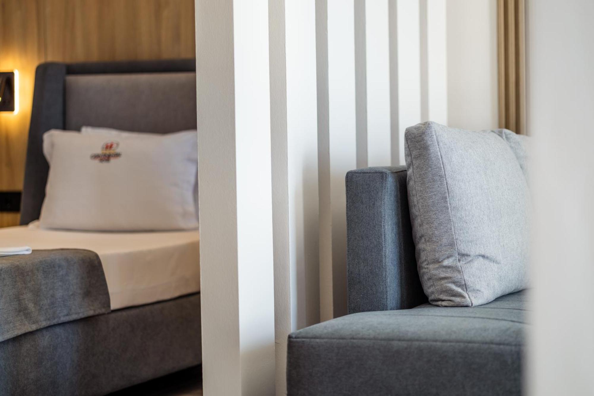 אולסינץ' Continental Hotel מראה חיצוני תמונה