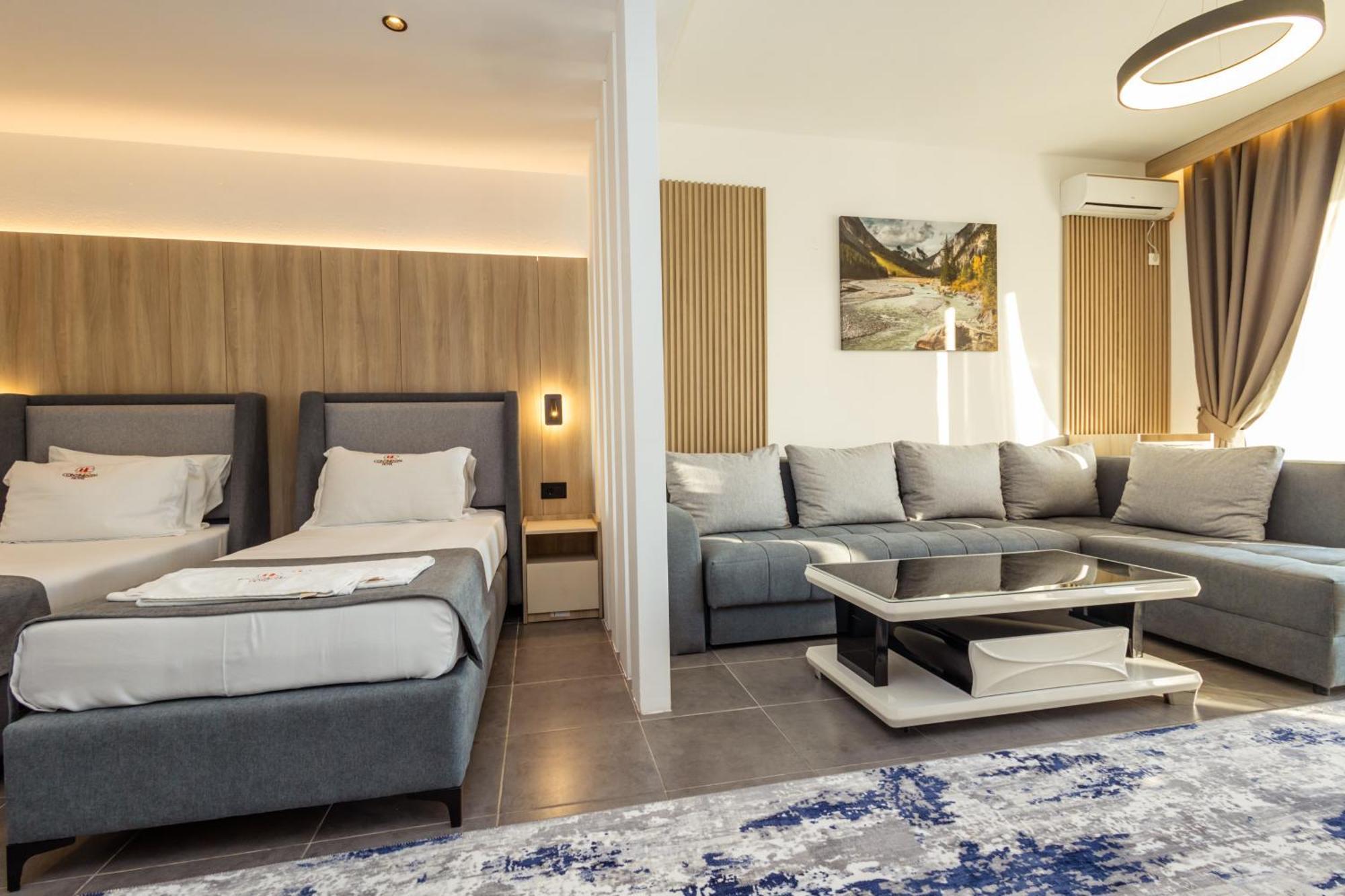 אולסינץ' Continental Hotel מראה חיצוני תמונה