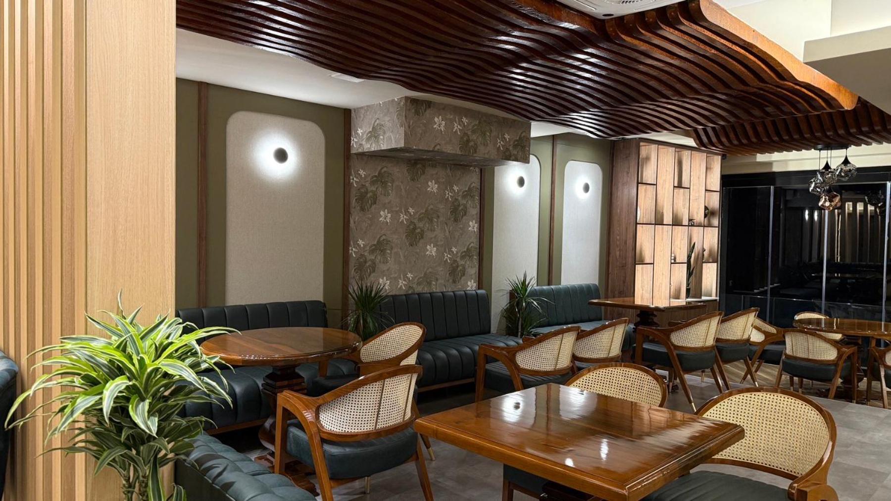 אולסינץ' Continental Hotel מראה חיצוני תמונה